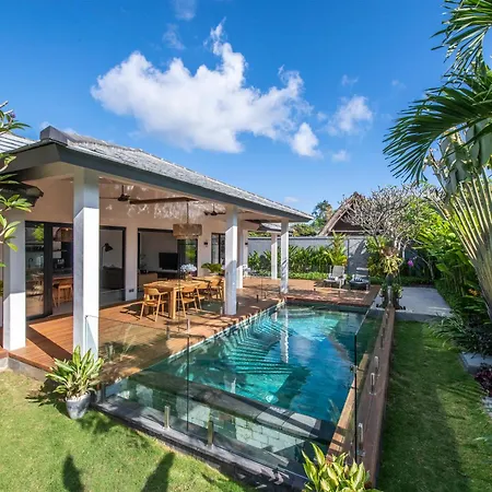 Elegant Living, Secure Swimming! 4Br Modern Villa