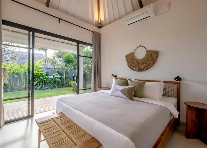 Villa Elegant Living, Secure Swimming! 4br Modern Uluwatu